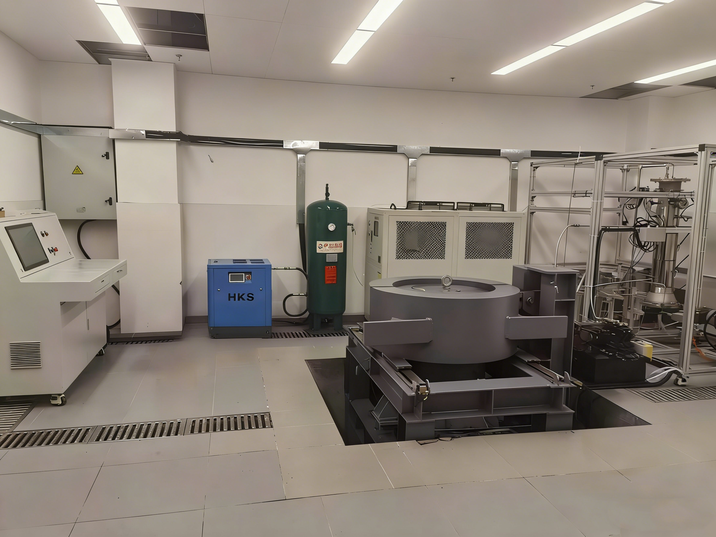 深海环境模拟试验装置