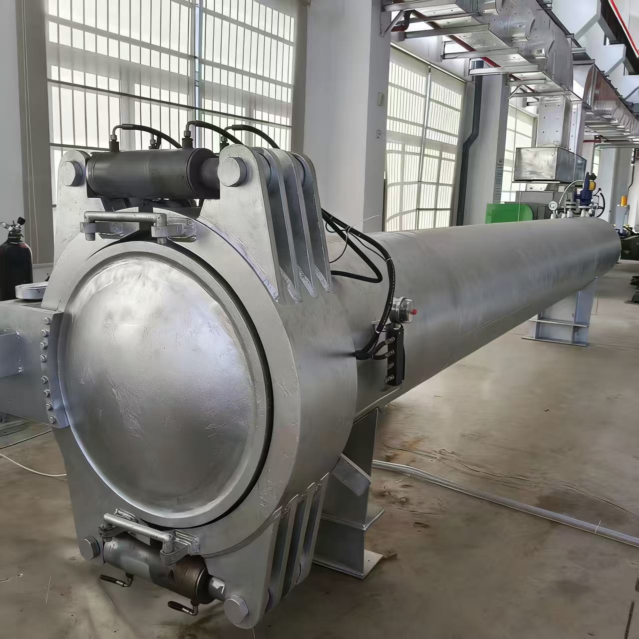 卧式高压釜